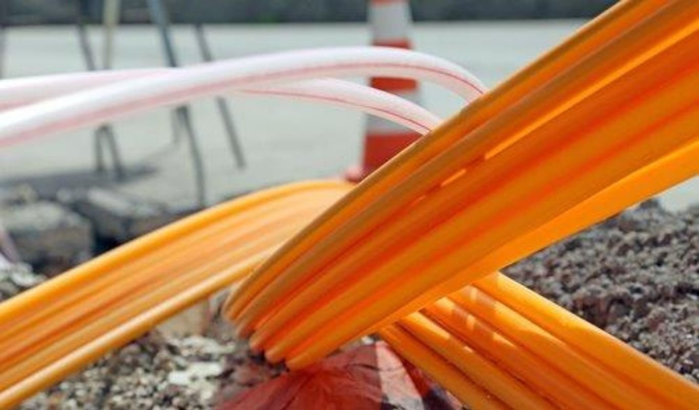 Listing Image- cable Listing Image- cable